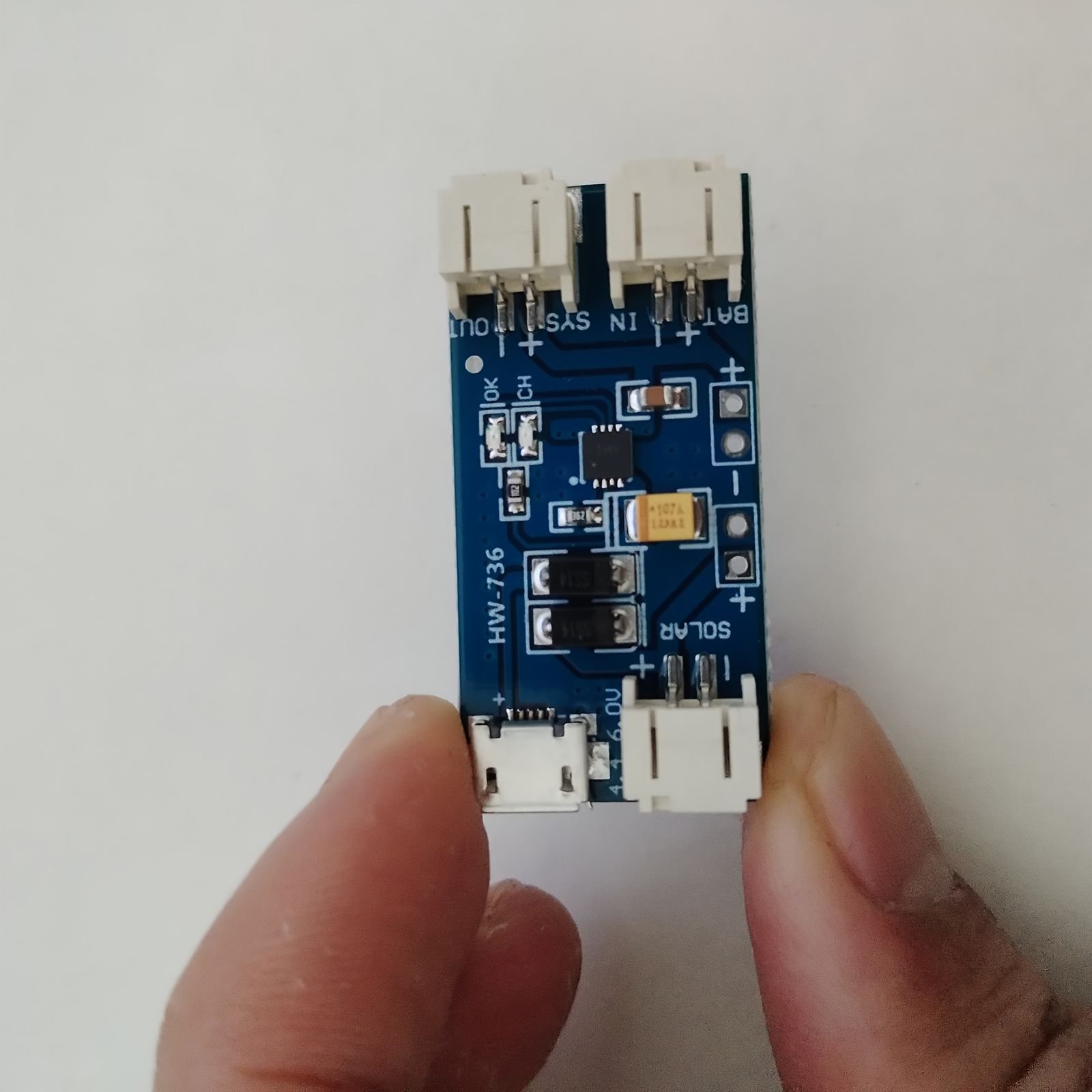 Mini Solar Lithium Battery Charger